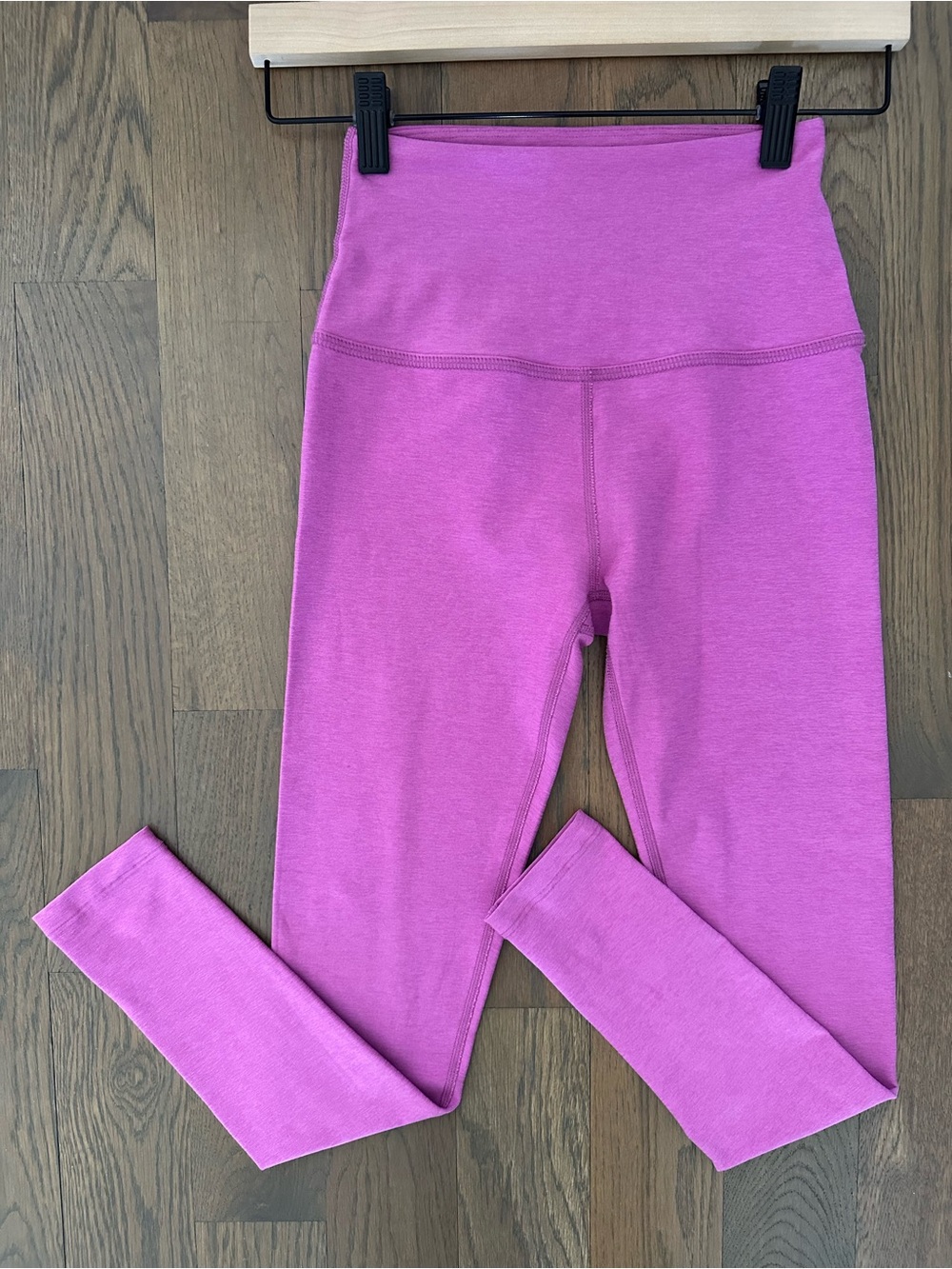 Beyond Yoga Spacedye Caught in the Midi High Waisted Legging Fuchsia Heather XS